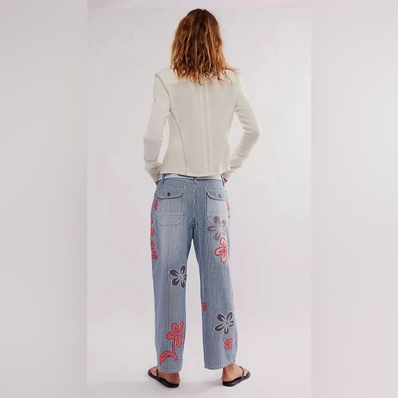 NWT We The Free Hot Tropics Cuffed Harem Pants 6 Striped Embroidered - Picture 3 of 13